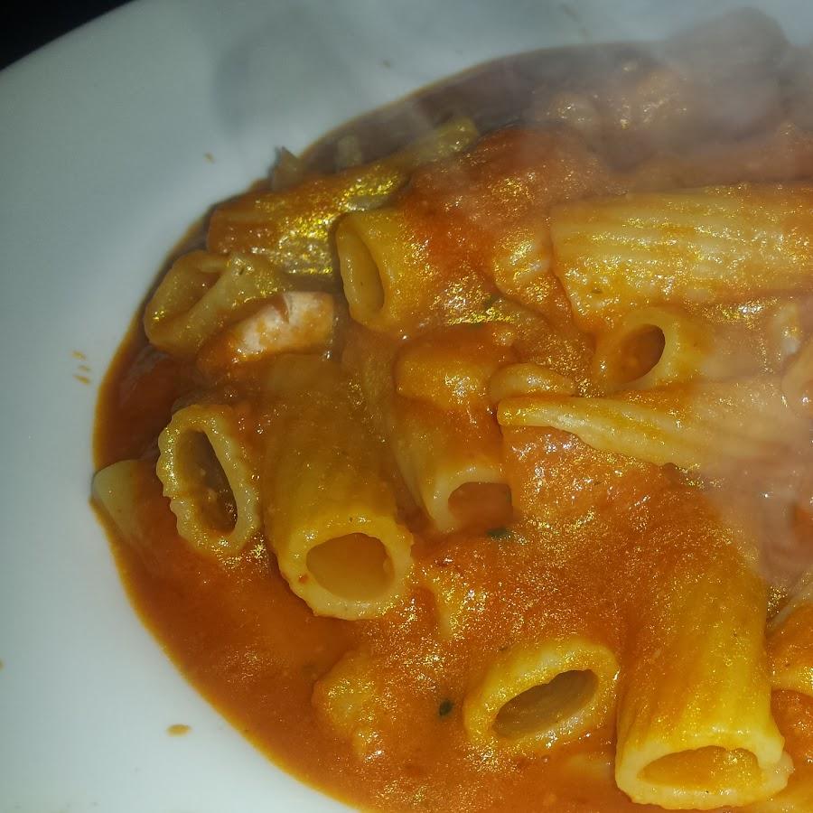 Restaurant "Happy Pizza Service" in Merseburg