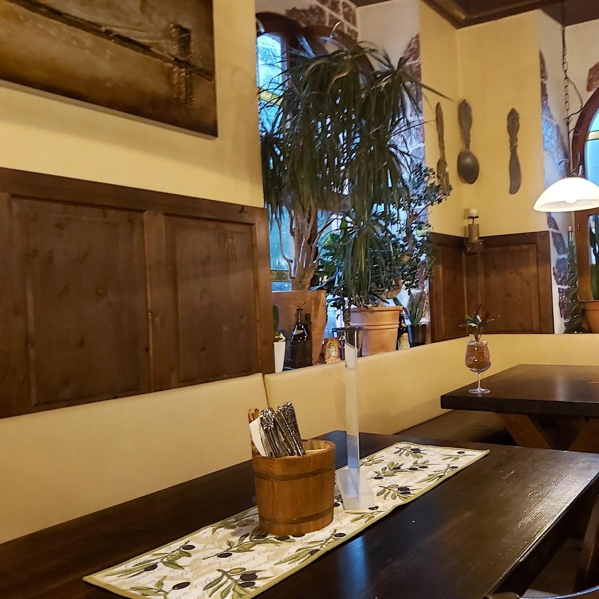 Restaurant "Rotes Schloß Pizzeria" in Hof