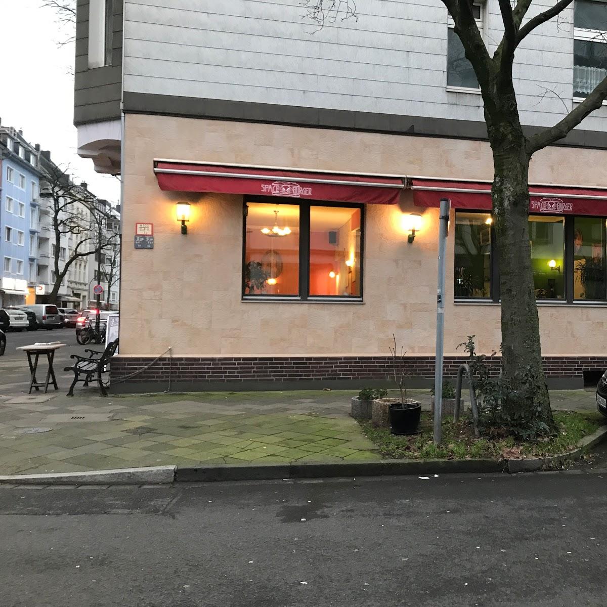 Restaurant "Space Burger" in Düsseldorf