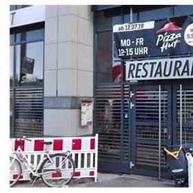 Restaurant "Pizza Hut" in Magdeburg