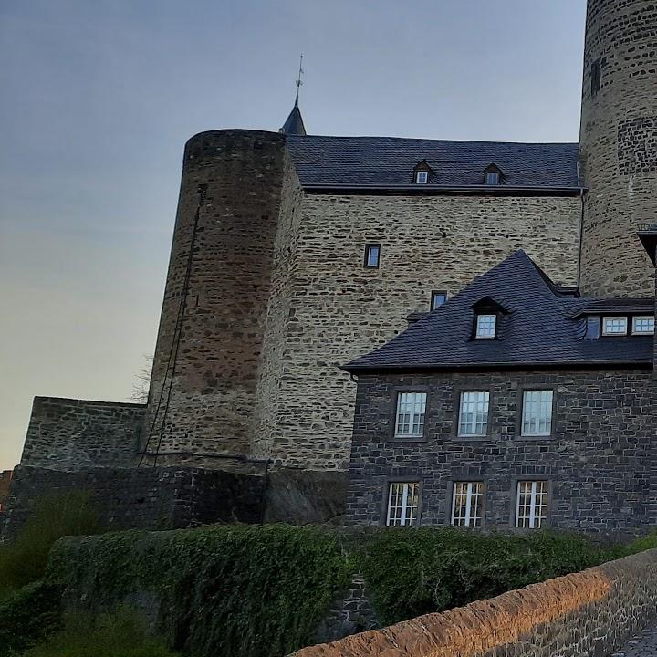 Restaurant "Burgschänke auf der Genovevaburg" in  Mayen