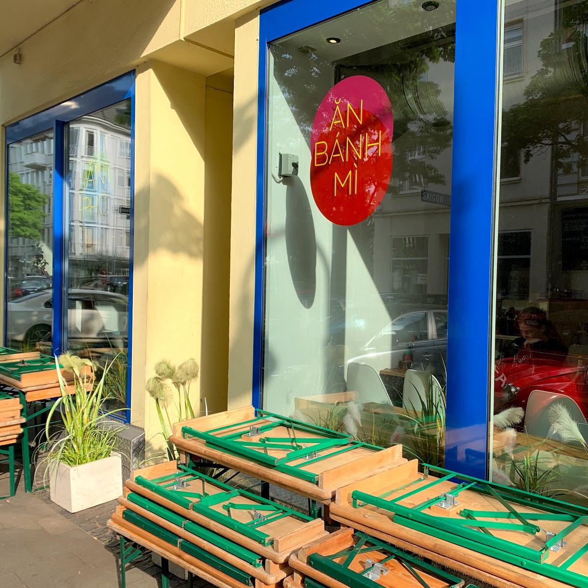 Restaurant "N BÁNH MÌ" in Düsseldorf