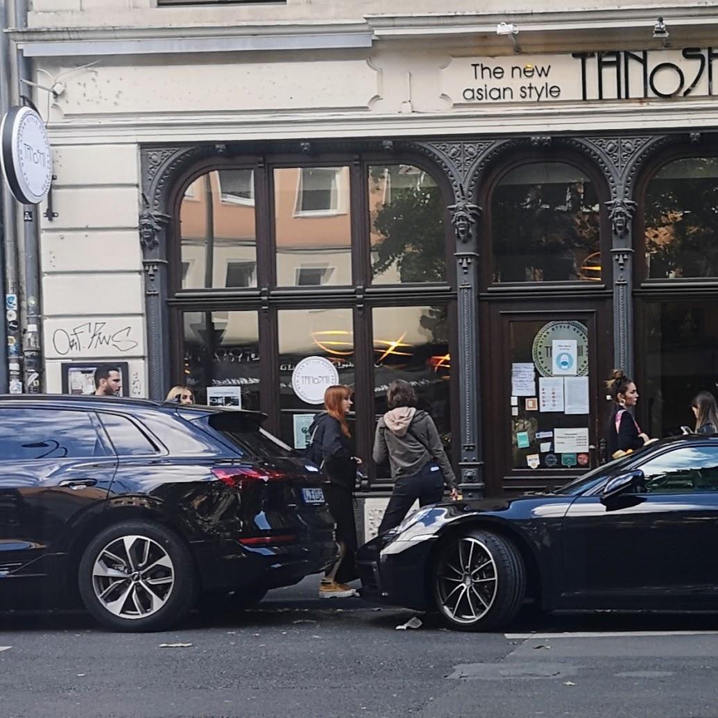 Restaurant "Tanoshii Sushi and more" in Köln