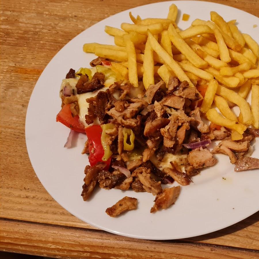 Restaurant "St. Anton-Grill Griechische und deutsche Spezialitàten" in Krefeld