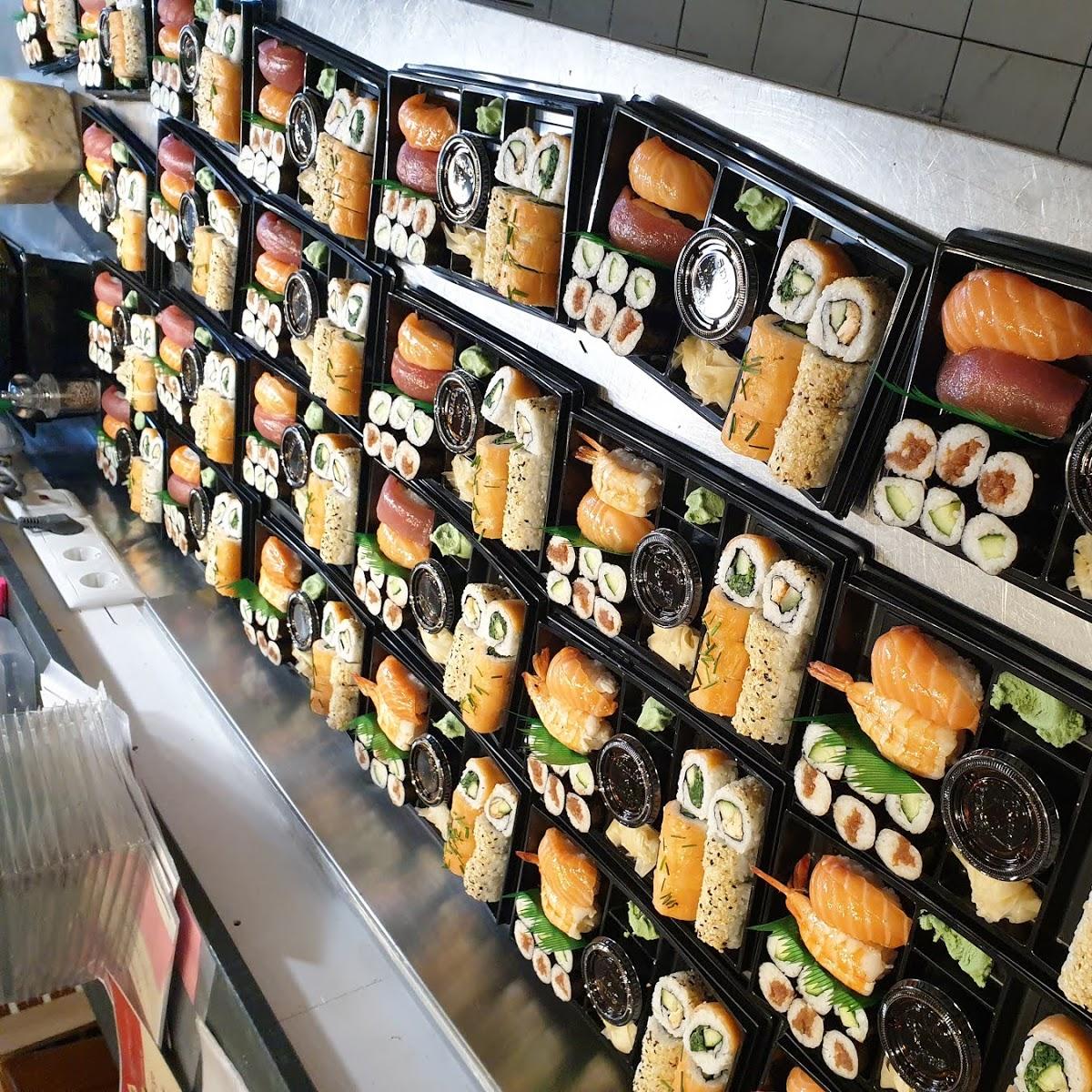Restaurant "Sushi Express Lieferservice & Abholung (seit 1995)" in München