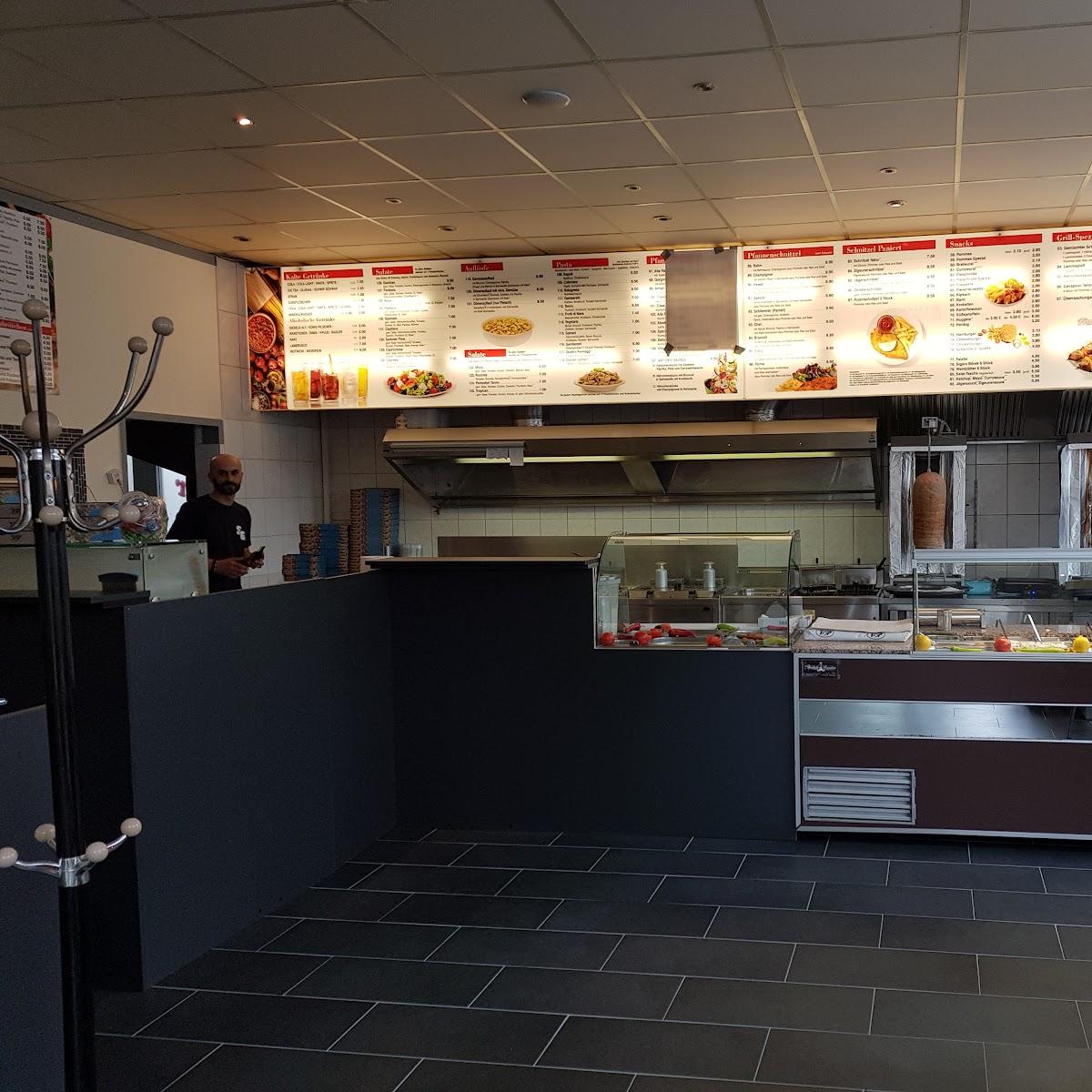 Restaurant "Spellen Grill" in Voerde (Niederrhein)