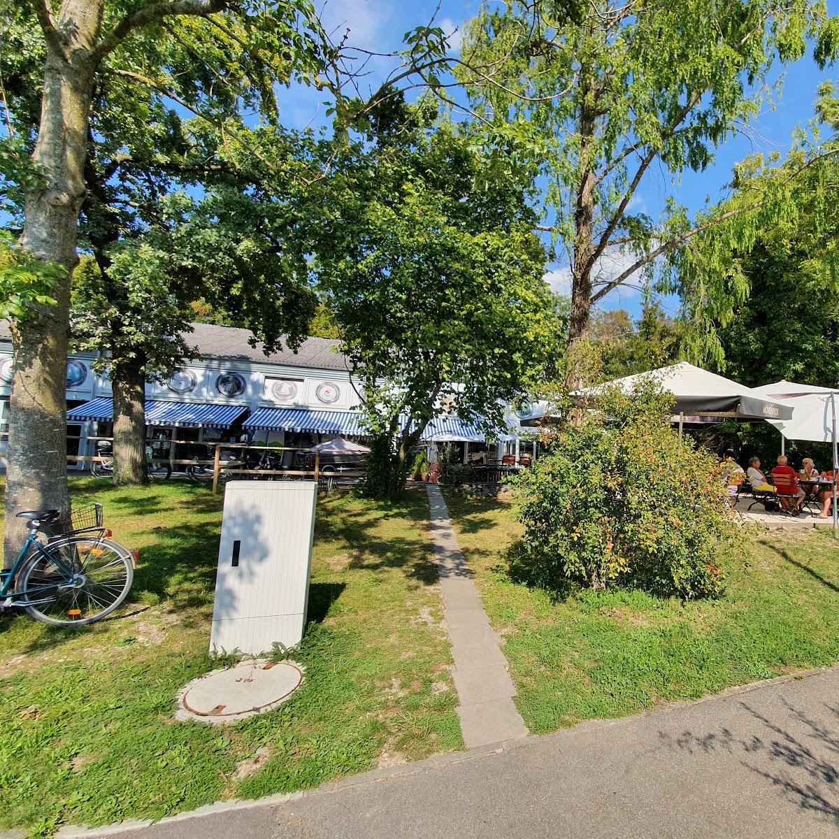 Restaurant "Hafencafé Schloss Kirchberg" in Immenstaad am Bodensee