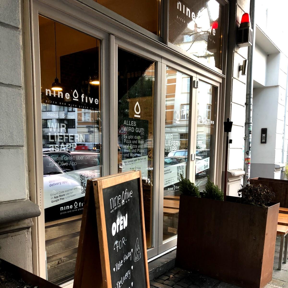 Restaurant "nineOfive Pizza and Wine Place" in Düsseldorf