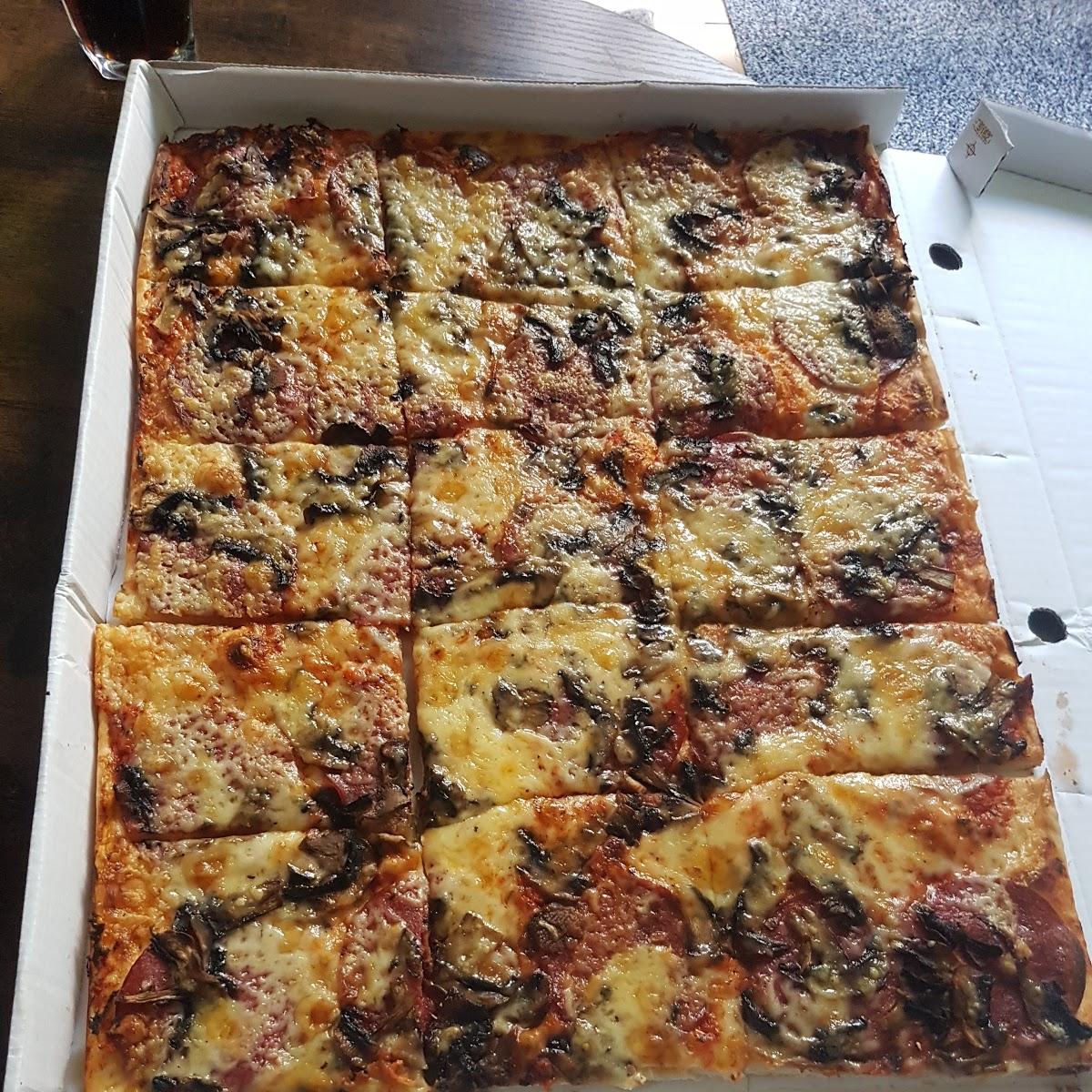 Restaurant "Schlemmer Pizza" in Schorndorf