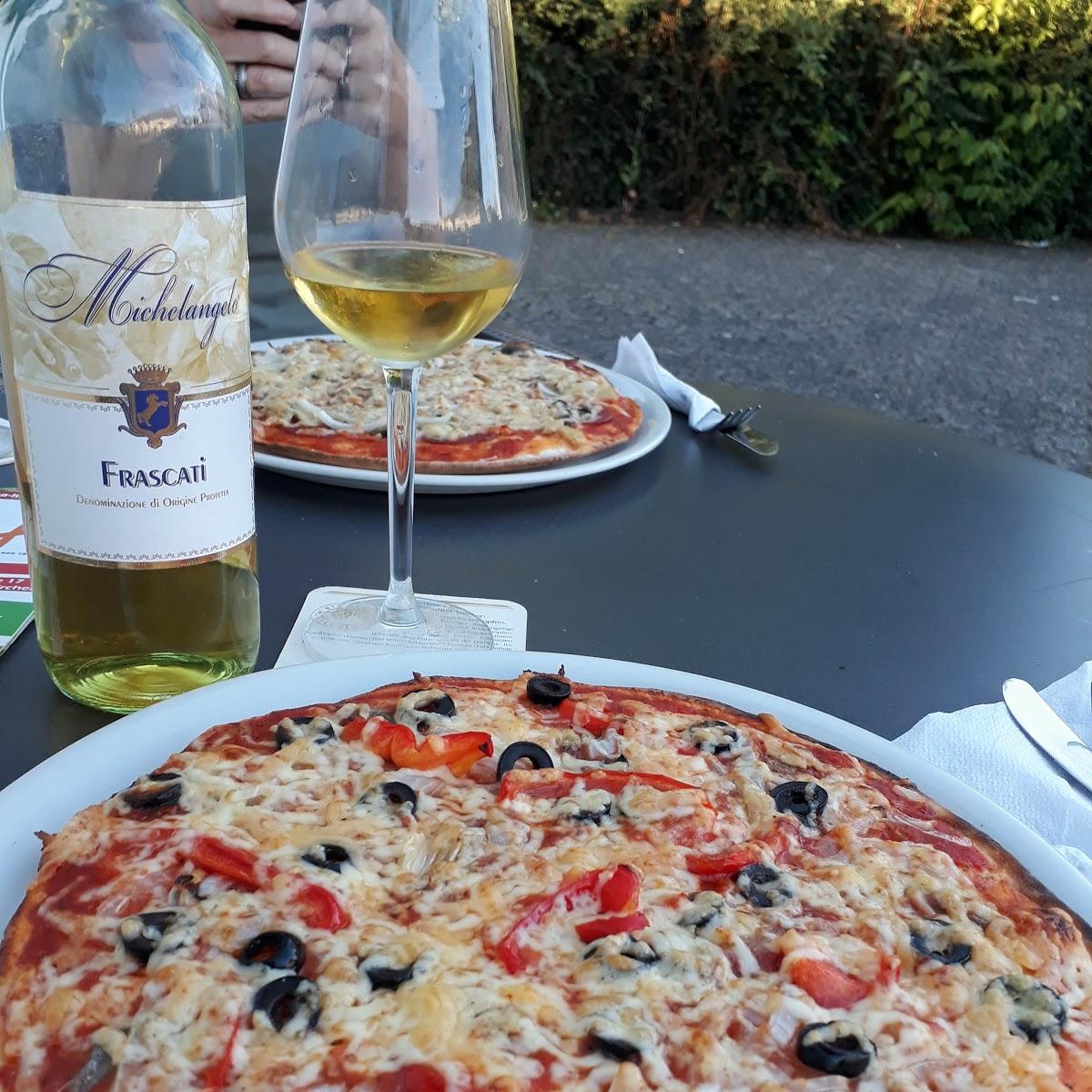Restaurant "Pizzeria EinsA" in Helferskirchen