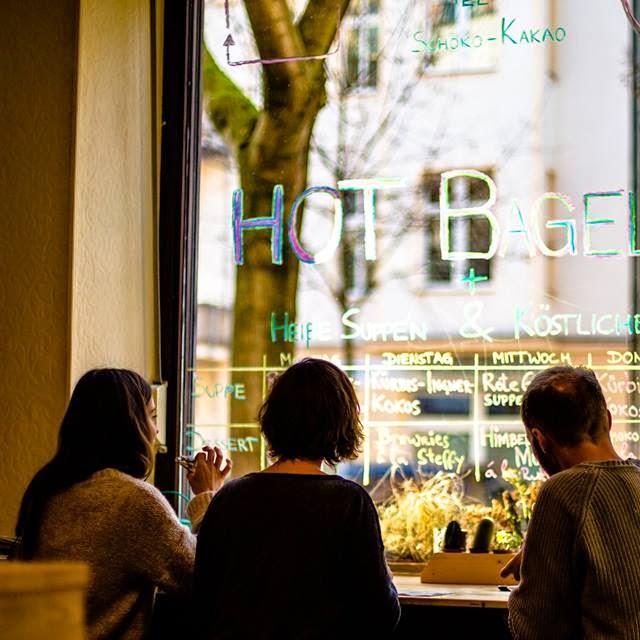 Restaurant "Bagelmann Café" in Berlin