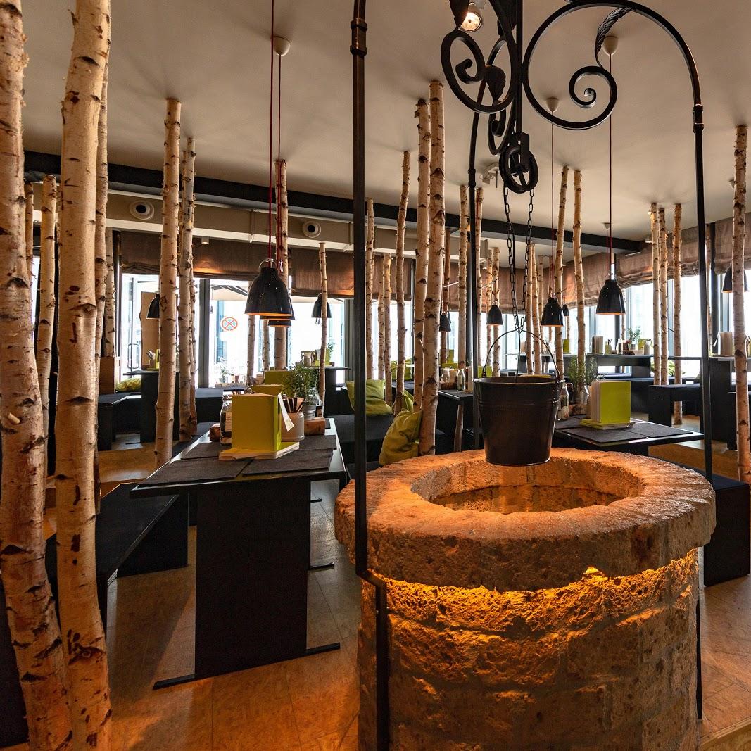 Restaurant "HANS IM GLÜCK Burgergrill & Bar" in Leipzig