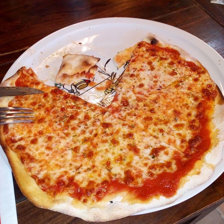 Restaurant "Pizza e Caffé" in Köln