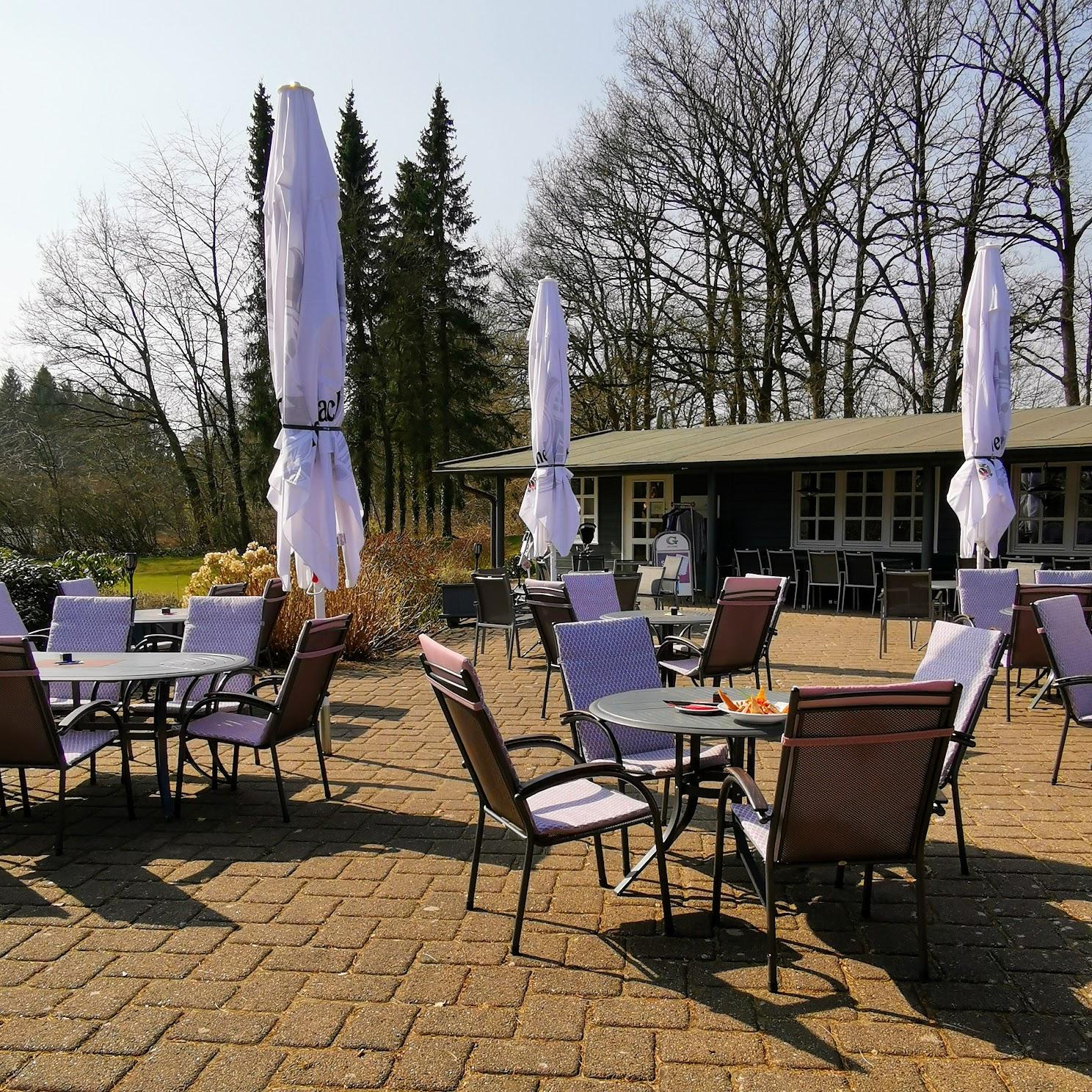 Restaurant "Restaurant 19. Loch - MHGC  Inhaber Spomenko Stanic" in Aukrug
