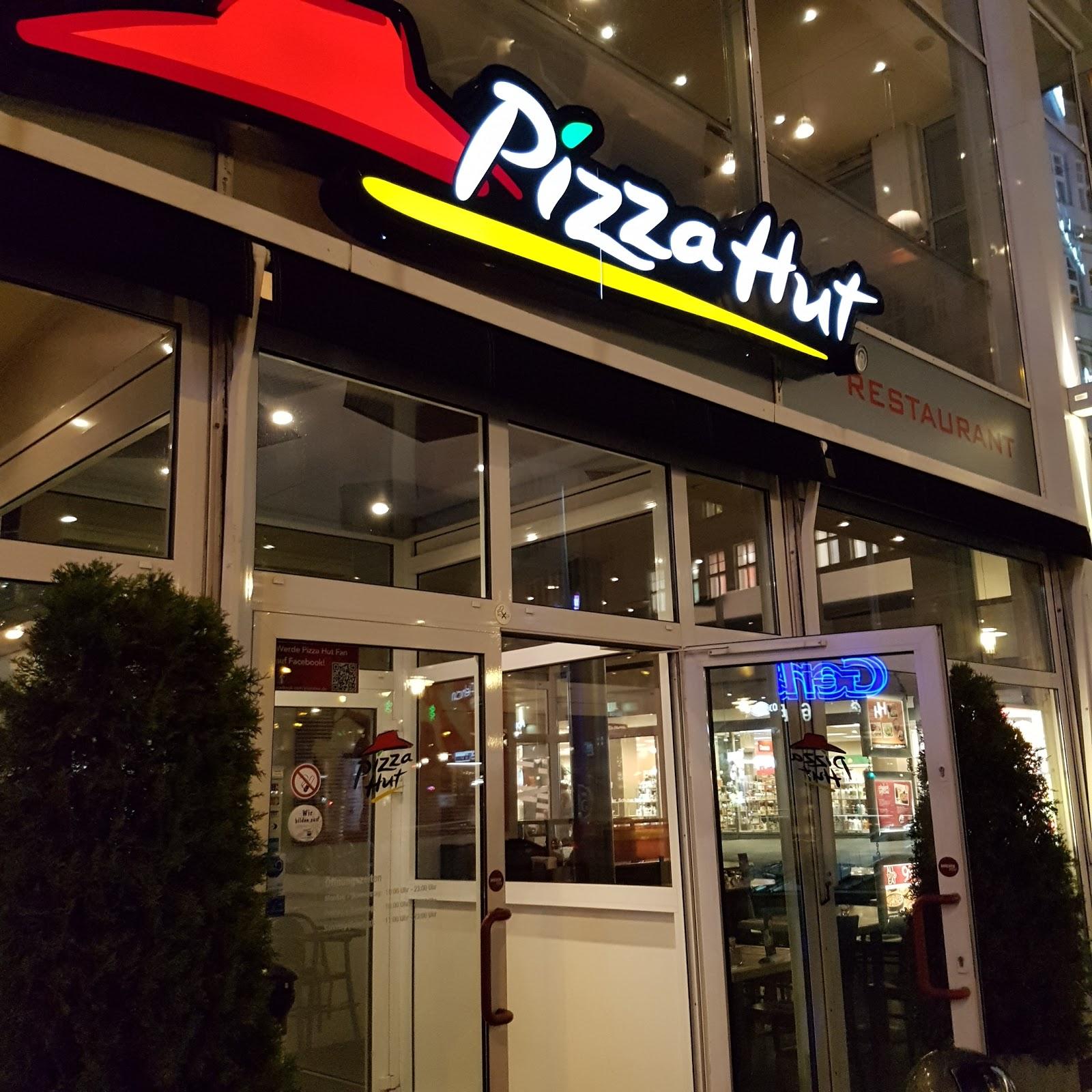 Restaurant "Pizza Hut , Jahnplatz" in Bielefeld