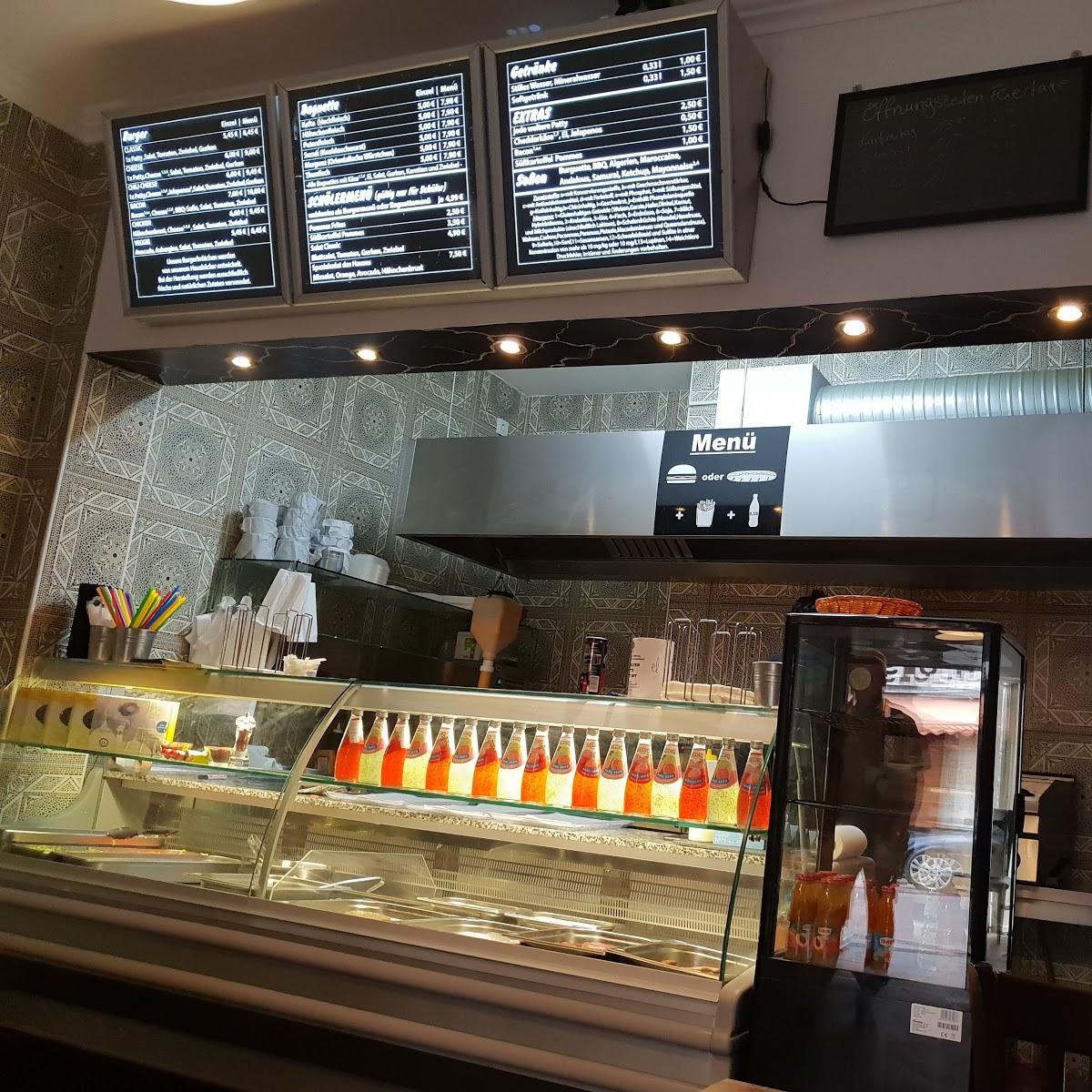 Restaurant "Sam