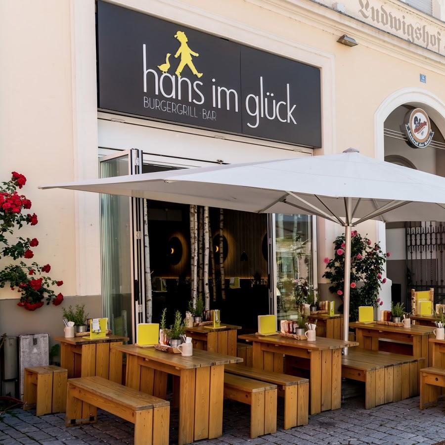 Restaurant "HANS IM GLÜCK Burgergrill & Bar" in Rosenheim