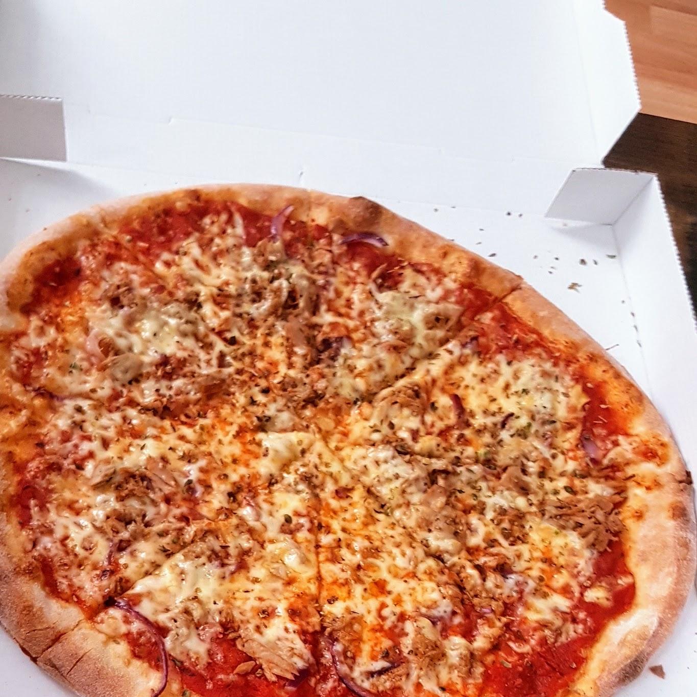 Restaurant "Pizzeria Lorenza Original Steinofenpizza" in Leipzig