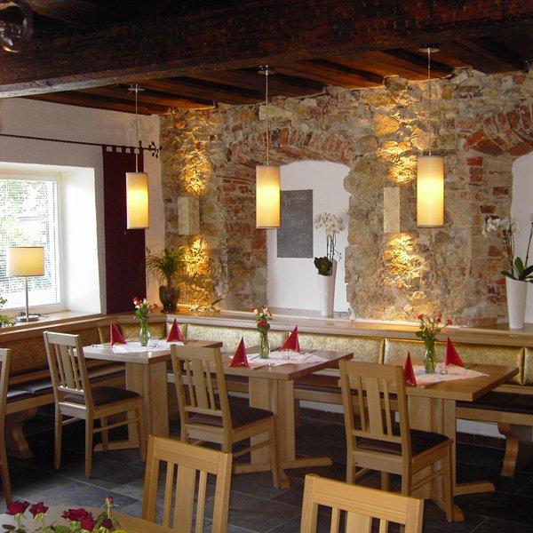 Restaurant "Gasthof  Zum Burgblick " in Burglengenfeld