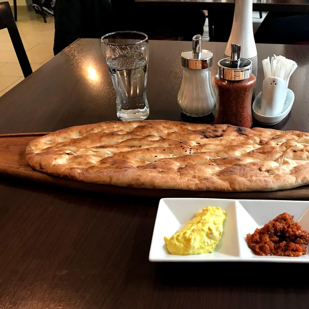 Restaurant "Diyarbakir Ocakbasi - Türkische Grill und Holzofen Spezialitäten" in Wiesbaden