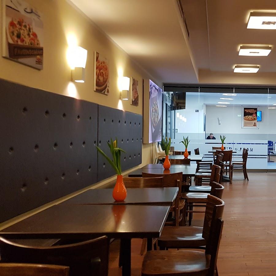 Restaurant "Domino