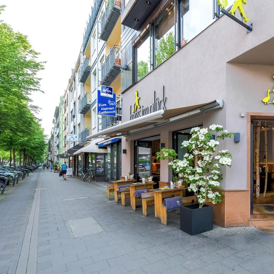 Restaurant "HANS IM GLÜCK Burgergrill & Bar" in Köln