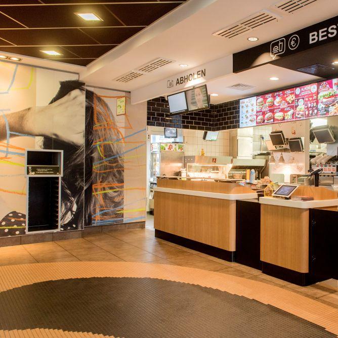 Restaurant "McDonald