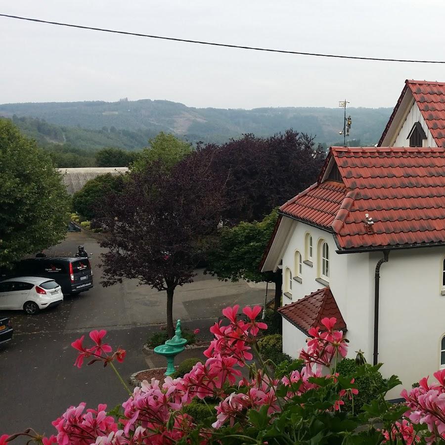 Restaurant "Hotel & Restaurant ‚zum weißen Stein‘" in  (Sieg)