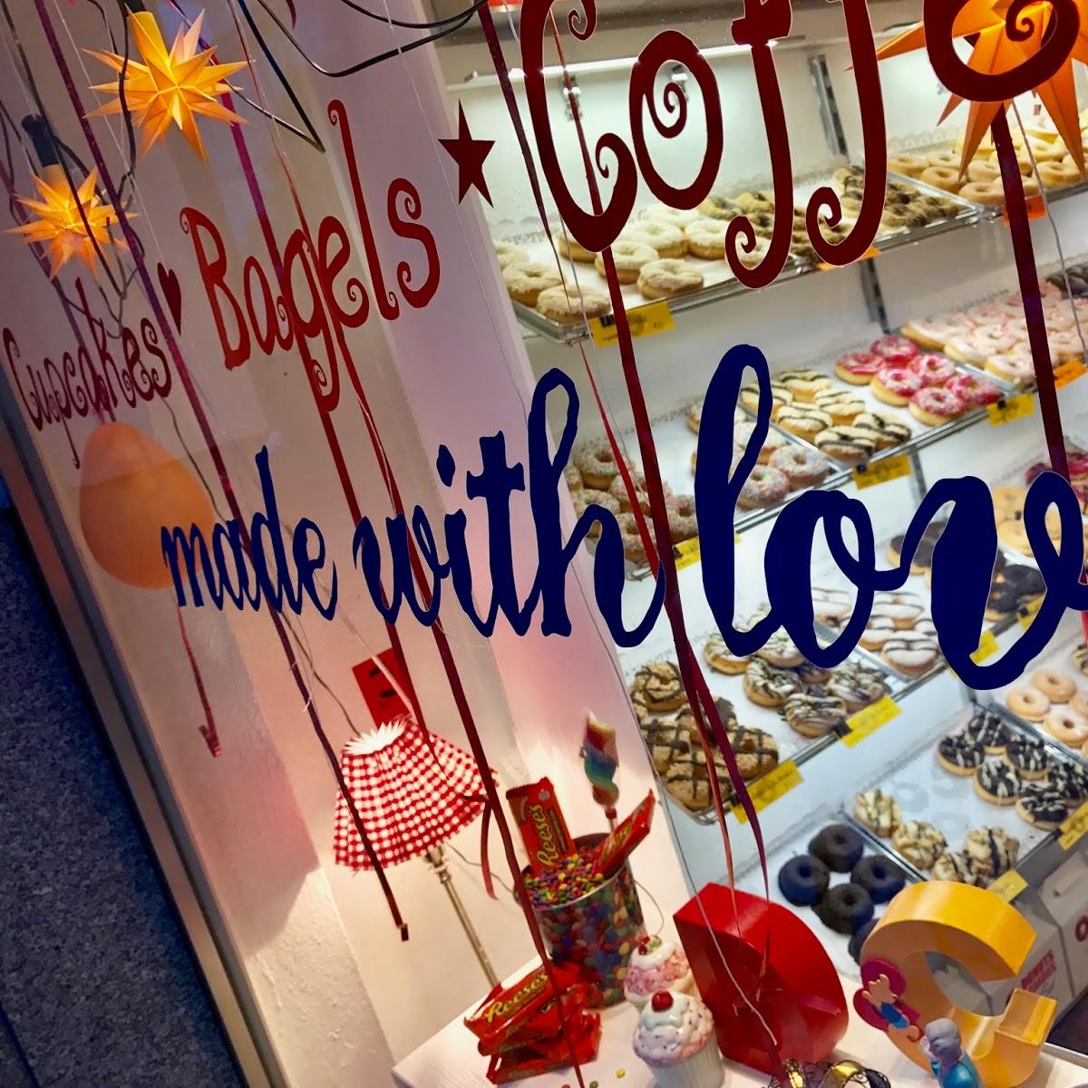 Restaurant "Donuts and Candies" in München