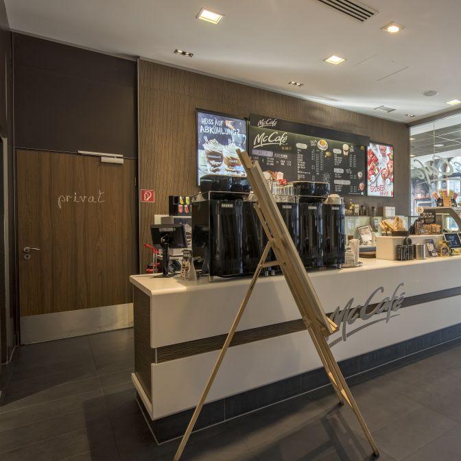 Restaurant "McDonald