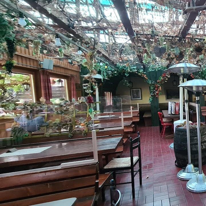 Restaurant "Gaststätte Zum Kruckenberger - Irmgard Riedl" in Wiesent