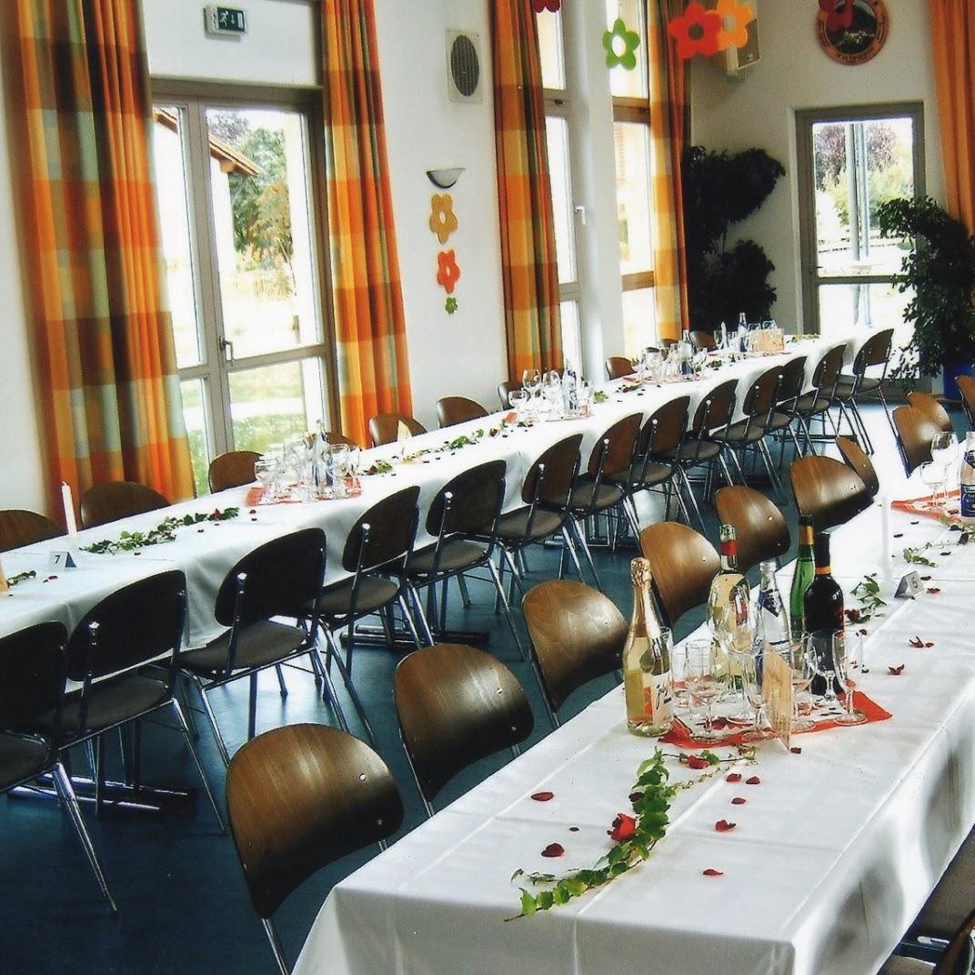Restaurant "Haus der Vereine Friesheim" in  Barbing