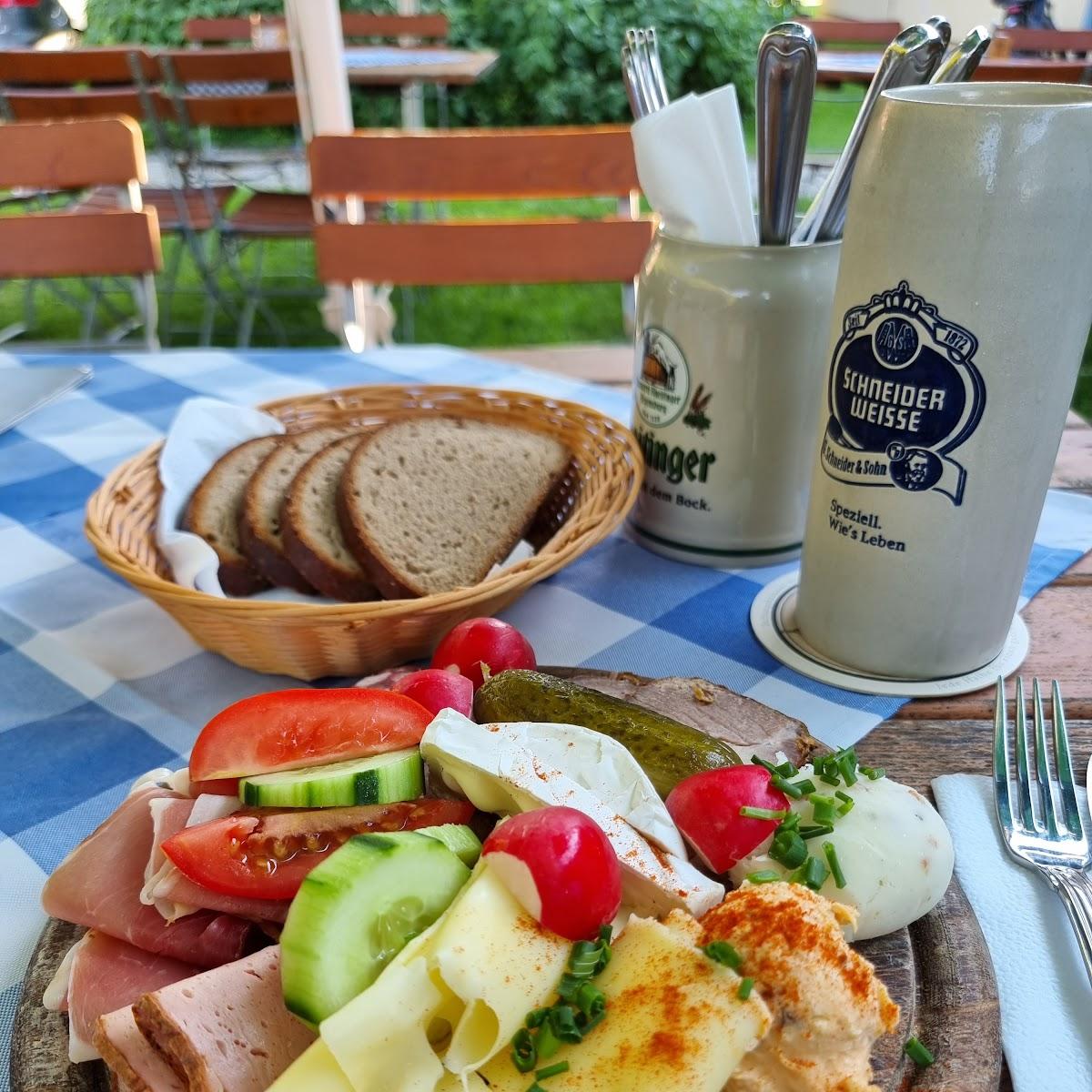 Restaurant "Alte Schule" in Mintraching