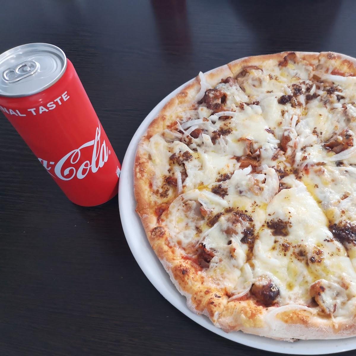 Restaurant "Imbiss am Turm - Döner, Pizza , Grillhähnchen , Pasta in" in Düsseldorf