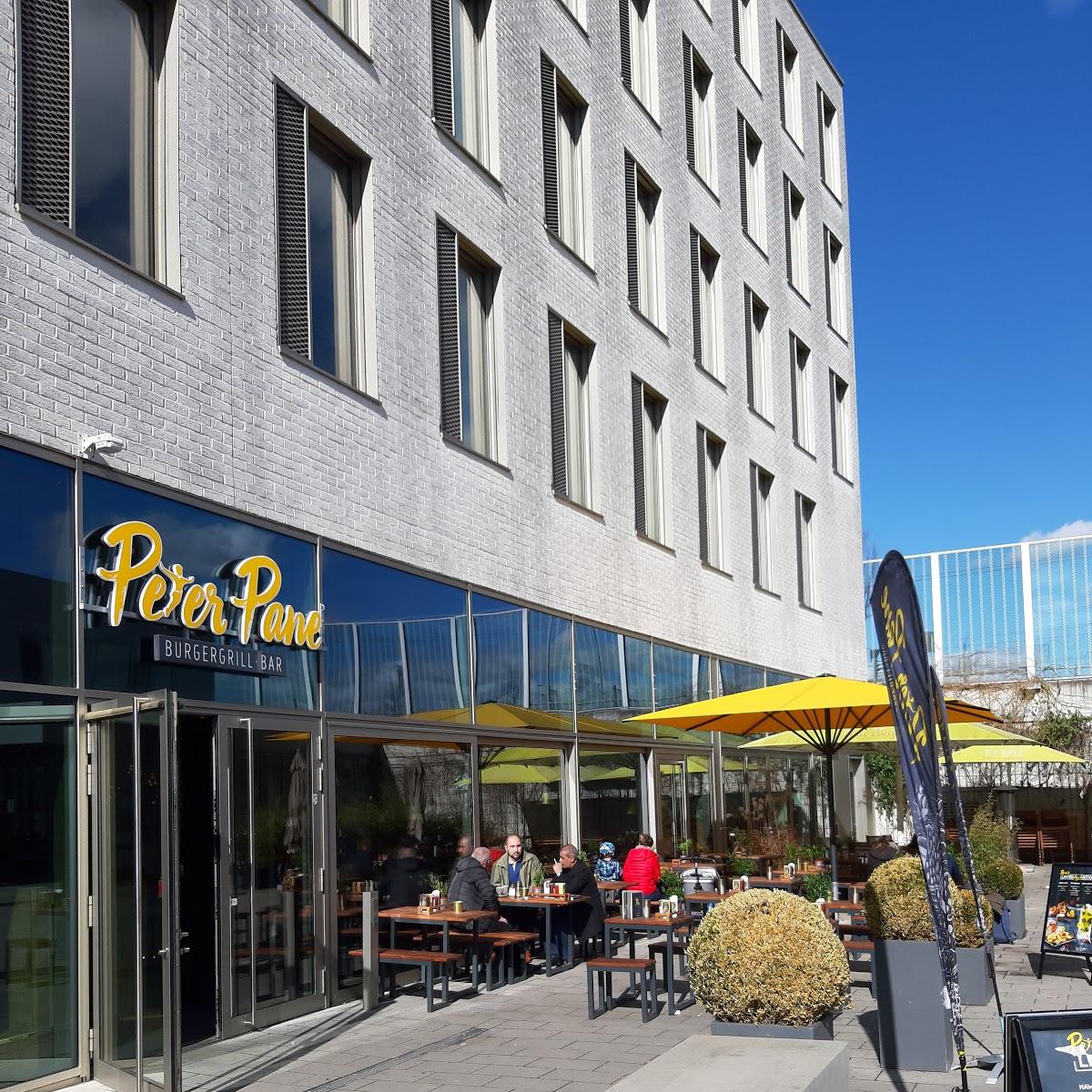 Restaurant "PETER PANE München  Burgergrill & Bar" in Pasing