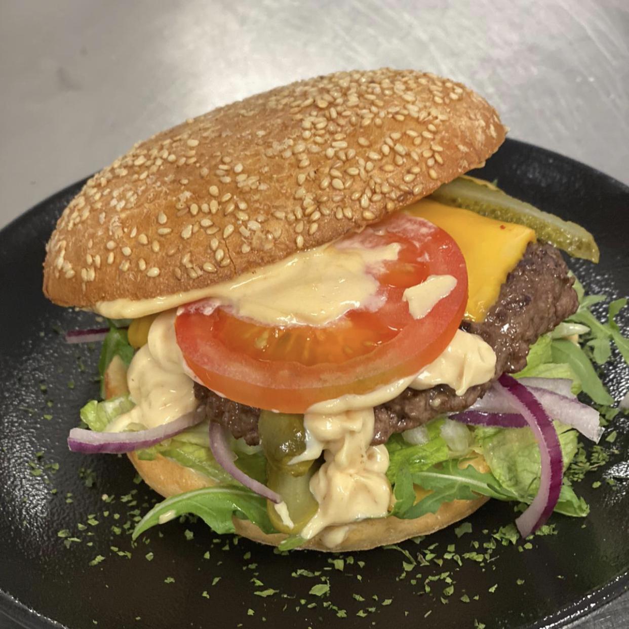 Restaurant "Gönn Dir Lieferservice" in Duisburg