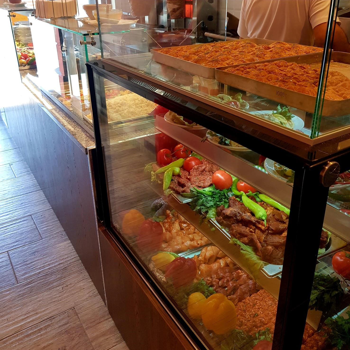 Restaurant "Mildan Döner & Pizza" in Frankfurt am Main