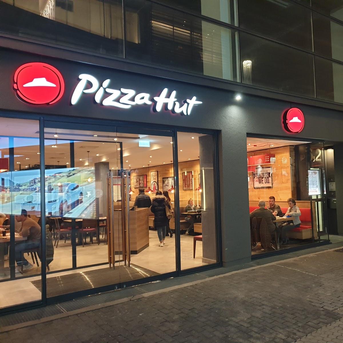 Restaurant "Pizza Hut" in Mannheim