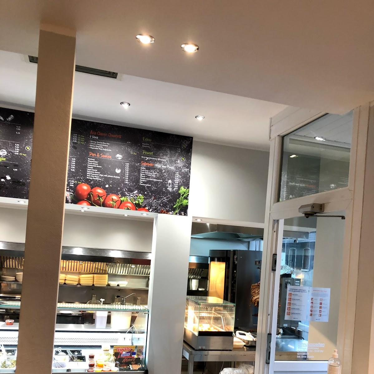 Restaurant "Ulvis Grillwelt - Burger, Pizza, Pasta, Gyros, Hähnchen, Finger Food, Schnitzel, Fastfood, Imbiss" in Düsseldorf