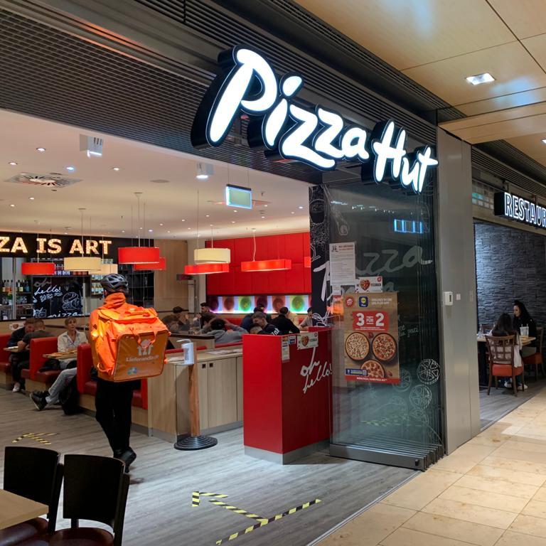 Restaurant "Pizza Hut Europapassage" in Hamburg