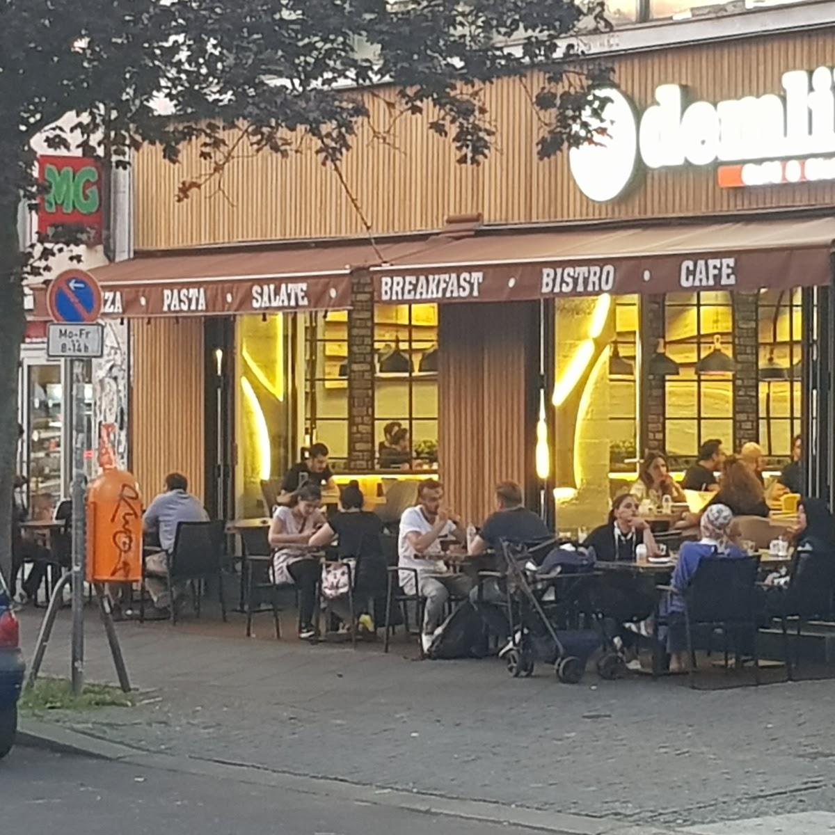 Restaurant "Demlik Cafe Bistro" in Berlin