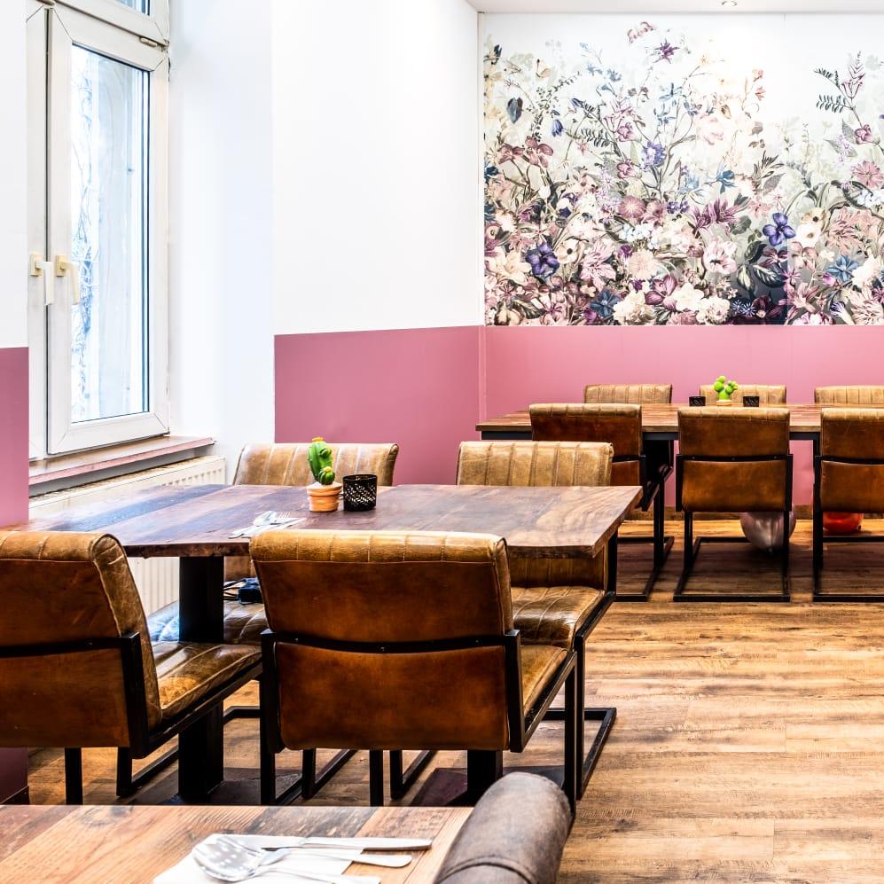 Restaurant "Manam Vegan" in Frankfurt am Main