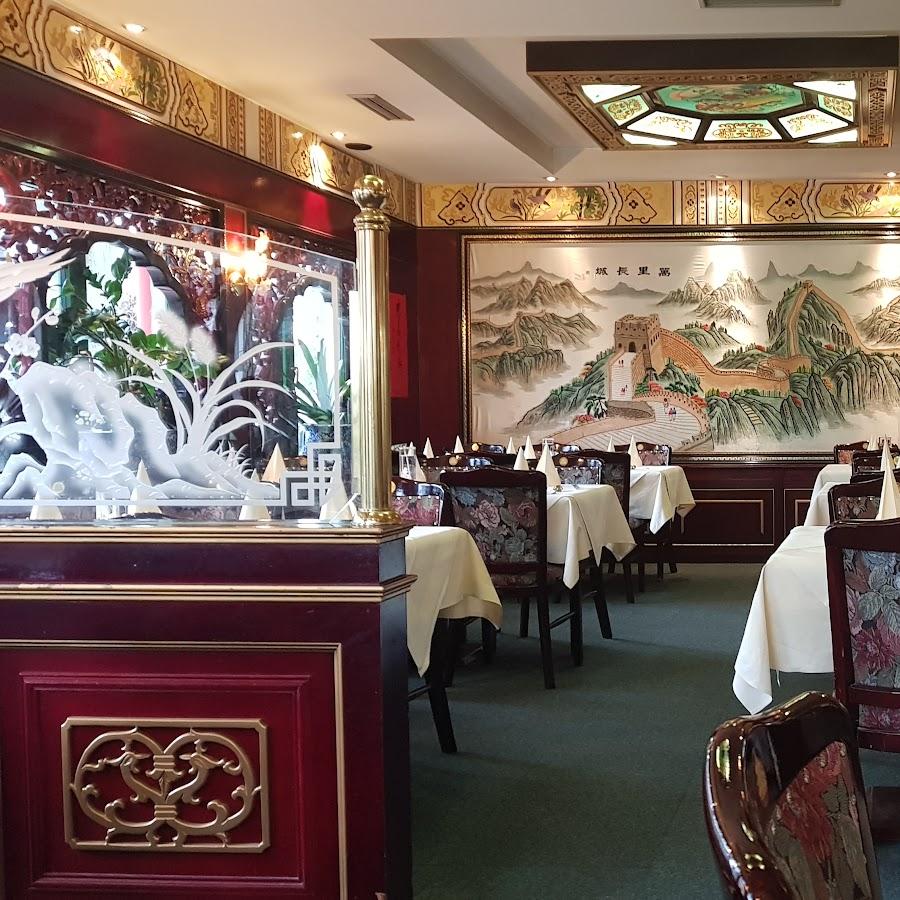 Restaurant "Kaiser-Pavillon" in Hoppegarten