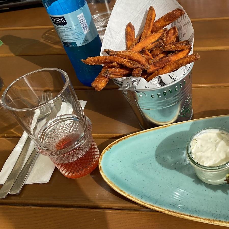 Restaurant "Main Course Food & Drinks - Foodtrucks, Eventcatering, Restaurant" in Dietzenbach