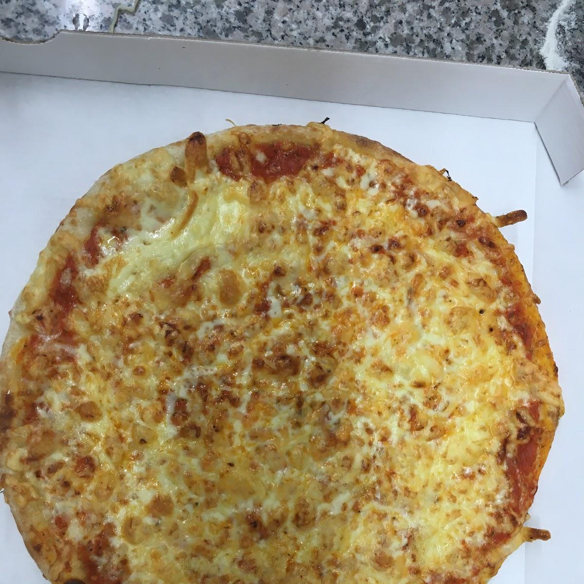 Restaurant "Bistro Central Abhol und Lieferdienst - Pizza, Pasta Burger und Salate" in Neukirch