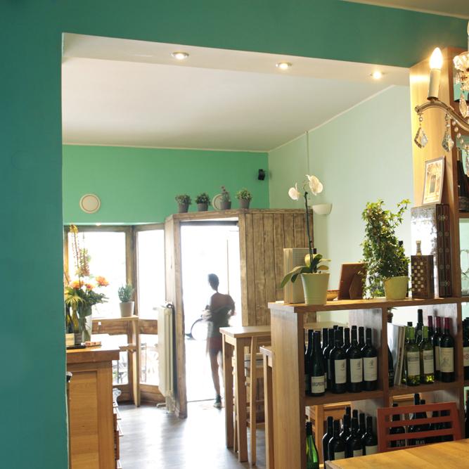 Restaurant "Nana – Meze & Wine" in München