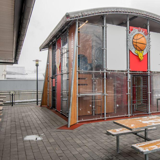 Restaurant "McDonald