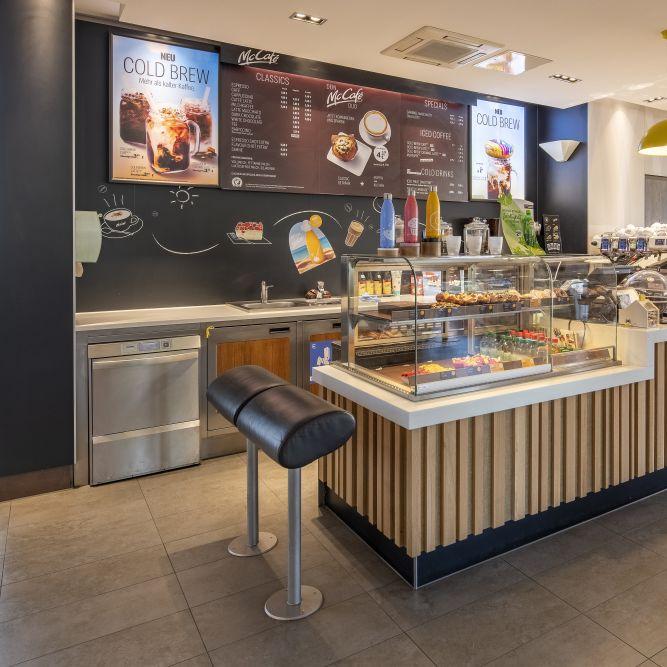 Restaurant "McDonald