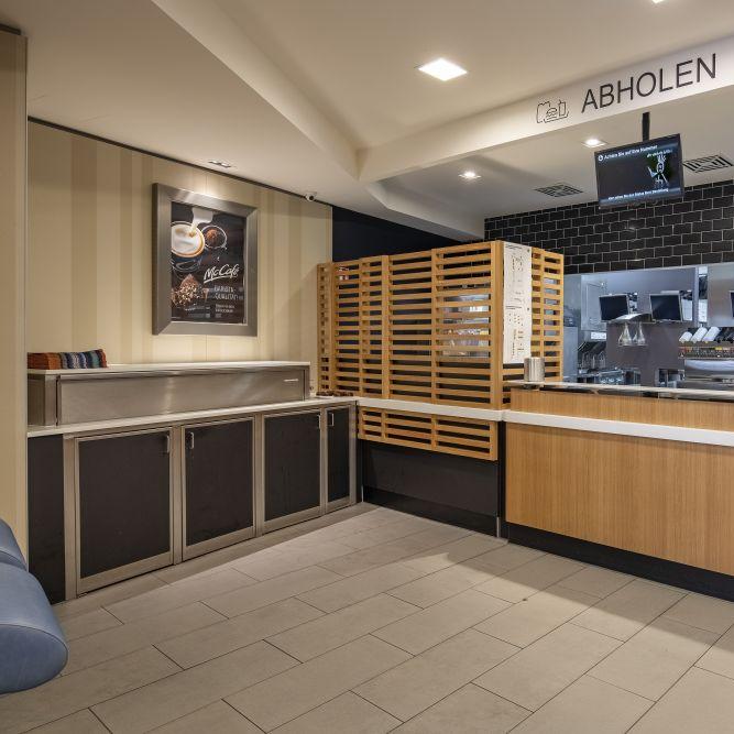 Restaurant "McDonald