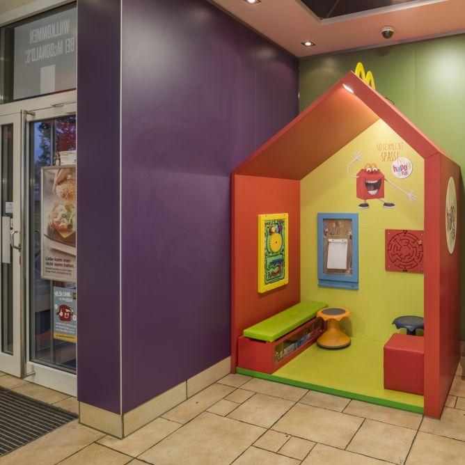 Restaurant "McDonald